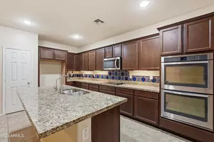 15869 W Mauna Loa Ln, Surprise, AZ 85379 - Photo 15
