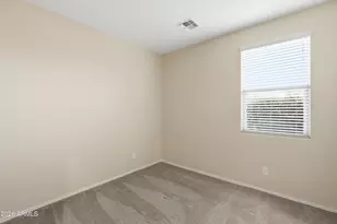 15869 W Mauna Loa Ln, Surprise, AZ 85379 - Photo 29