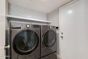 17433 N 46th Pl, Phoenix, AZ 85032 - Photo 11