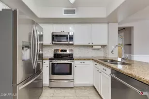 17433 N 46th Pl, Phoenix, AZ 85032 - Photo 7