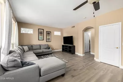 18601 N 16th Place, Phoenix, AZ 85024 - Photo 15