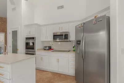 601 W San Marcos Drive, Chandler, AZ 85225 - Photo 17