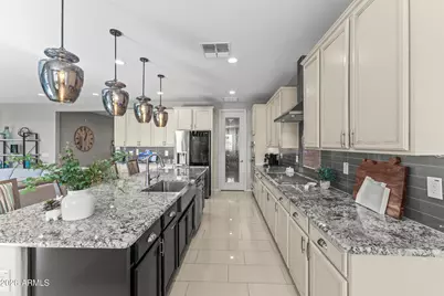 12547 W Tuckey Lane, Glendale, AZ 85307 - Photo 33