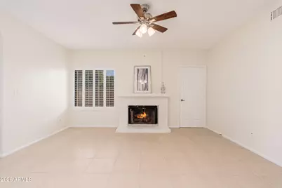 9596 E Windrose Drive, Scottsdale, AZ 85260 - Photo 19