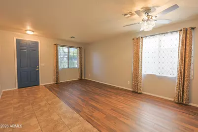 40735 N Trailhead Way, Anthem, AZ 85086 - Photo 9