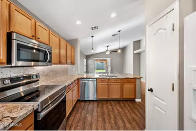 2893 W Jasper Butte Drive, San Tan Valley, AZ 85144 - Photo 7