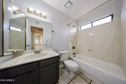 82 W Calle De Arcos --, Tempe, AZ 85284 - Photo 25