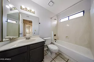 82 W Calle De Arcos, Tempe, AZ 85284 - Photo 25