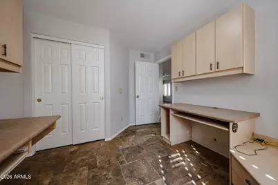 82 W Calle De Arcos --, Tempe, AZ 85284 - Photo 23