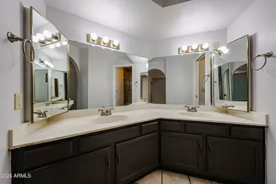 82 W Calle De Arcos --, Tempe, AZ 85284 - Photo 19