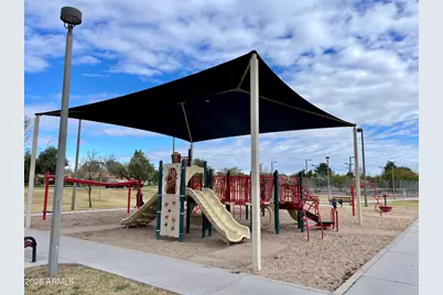 82 W Calle De Arcos --, Tempe, AZ 85284 - Photo 37