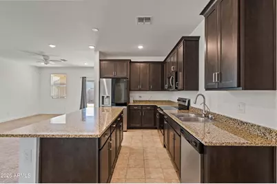 10519 W Atlantis Way, Tolleson, AZ 85353 - Photo 7