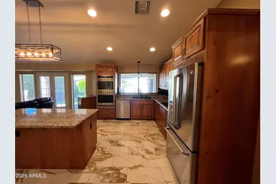 802 E Roberts Road, Phoenix, AZ 85022 - Photo 7