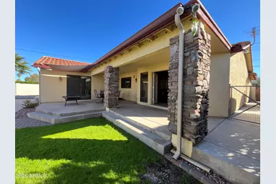 802 E Roberts Road, Phoenix, AZ 85022 - Photo 27