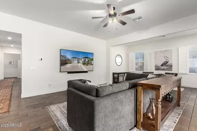 11491 N Luckenbach Street, Surprise, AZ 85388 - Photo 5