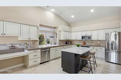 1632 E Saltsage Drive, Phoenix, AZ 85048 - Photo 9