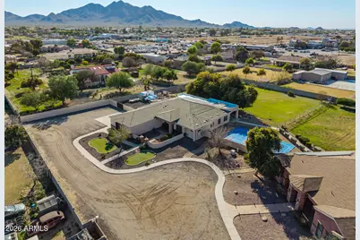 25624 S 185th Place, Queen Creek, AZ 85142 - Photo 3