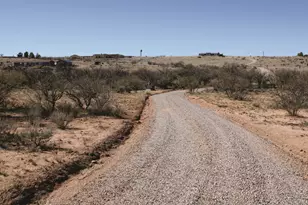 825 N Diana Dr, Benson, AZ 85602 - Photo 33