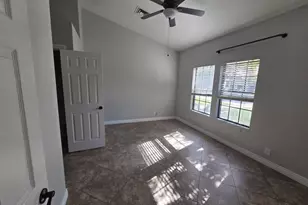 850 E Vaughn Ave, Gilbert, AZ 85234 - Photo 3