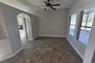 850 E Vaughn Ave, Gilbert, AZ 85234 - Photo 13