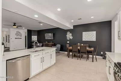 12431 W State Avenue, Glendale, AZ 85307 - Photo 11