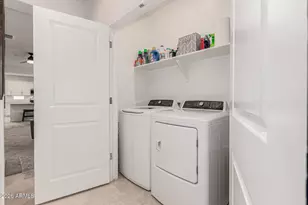 12431 W State Ave, Glendale, AZ 85307 - Photo 23