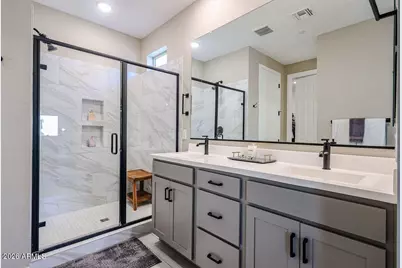 13594 W Shifting Sands Drive, Peoria, AZ 85383 - Photo 17