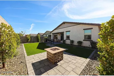 13594 W Shifting Sands Drive, Peoria, AZ 85383 - Photo 23