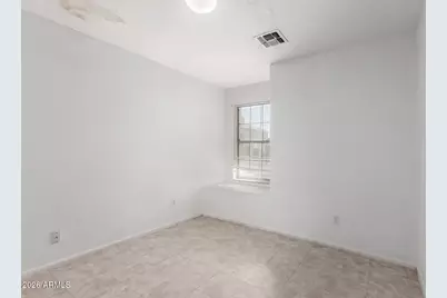 8020 W Payson Road W, Phoenix, AZ 85043 - Photo 27