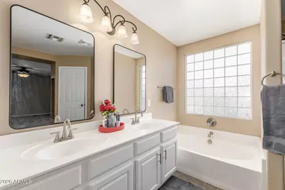 10518 E Dolphin Avenue, Mesa, AZ 85208 - Photo 23