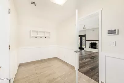 9849 E Windrose Drive, Scottsdale, AZ 85260 - Photo 59