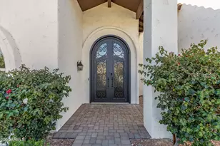 9849 E Windrose Dr, Scottsdale, AZ 85260 - Photo 11