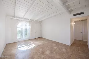 388 N Comanche Dr, Chandler, AZ 85224 - Photo 5