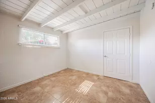 388 N Comanche Dr, Chandler, AZ 85224 - Photo 11