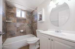 388 N Comanche Dr, Chandler, AZ 85224 - Photo 9