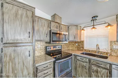 2208 W Baseline Avenue #76, Apache Junction, AZ 85120 - Photo 31