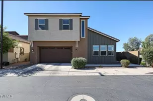 1871 E Lantana Dr, Chandler, AZ 85286 - Photo 1