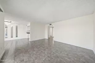 19446 N Star Ridge Dr, Sun City West, AZ 85375 - Photo 7