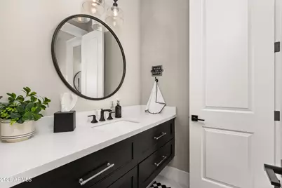 509 E Hayward Avenue, Phoenix, AZ 85020 - Photo 39