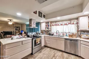 6201 W Riviera Dr, Glendale, AZ 85304 - Photo 3