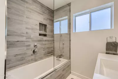 1527 E El Camino Drive, Phoenix, AZ 85020 - Photo 19