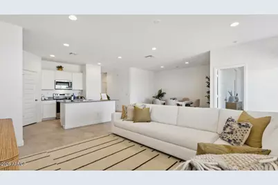 38145 W Capri Avenue, Maricopa, AZ 85138 - Photo 11