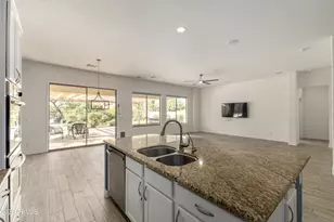 19138 N Stonegate Rd, Maricopa, AZ 85138 - Photo 17