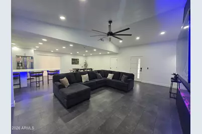 5040 N 69th Drive, Glendale, AZ 85303 - Photo 13