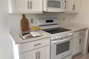 314 E Campo Bello Dr, Phoenix, AZ 85022 - Photo 5