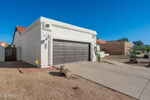 9088 E Aster Dr, Scottsdale, AZ 85260 - Photo 3