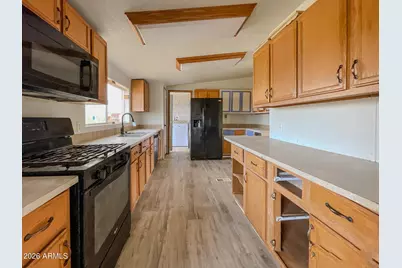 7525 E Fletcher Street, Prescott Valley, AZ 86315 - Photo 7