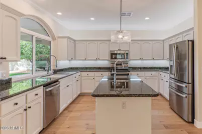 10125 E Caron Street, Scottsdale, AZ 85258 - Photo 9