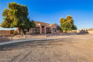25612 S 185th Pl, Queen Creek, AZ 85142 - Photo 3