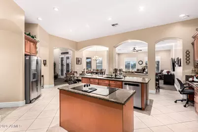 25612 S 185th Place, Queen Creek, AZ 85142 - Photo 15